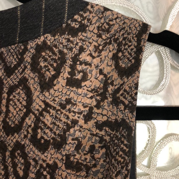 Carol little vest sz 12 leopard pinstripe grey - Picture 8 of 14